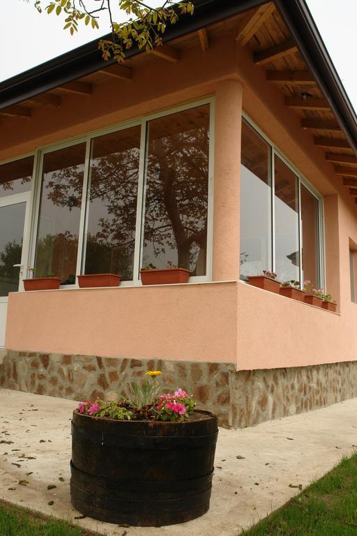 Nadya Holiday Home Krapets  Exterior foto